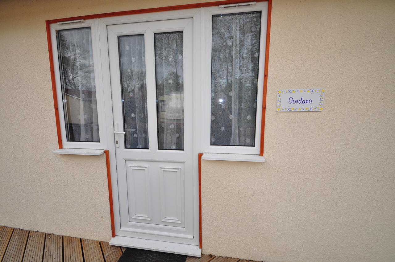Warrens Village Motel&Self Catering Clevedon Exterior foto