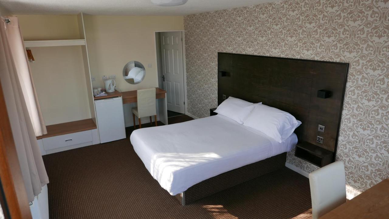Warrens Village Motel&Self Catering Clevedon Exterior foto